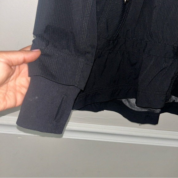 Lululemon Apres Practice Anorak Grey Sz 6 - Picture 8 of 15